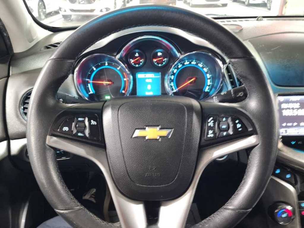 쉐보레 (대우) 크루즈 4도어 2.0 디젤 LTZ+ - 이미지 16