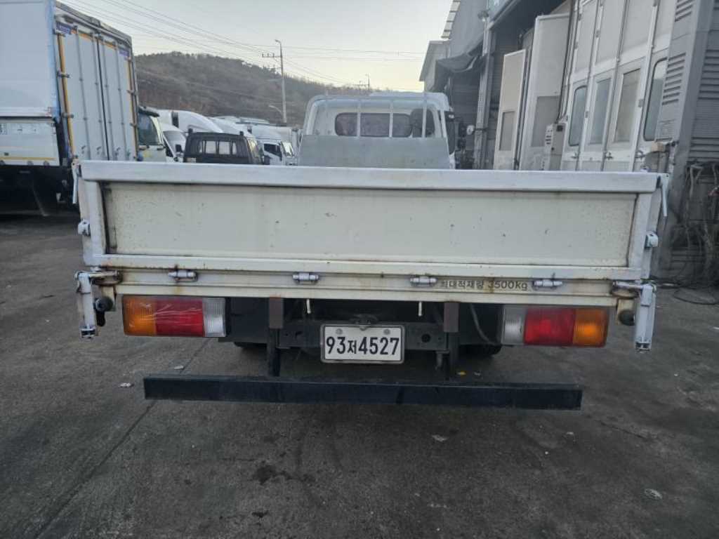 현대 e-마이티 3.5톤 일반캡 장축고상 - 이미지 2