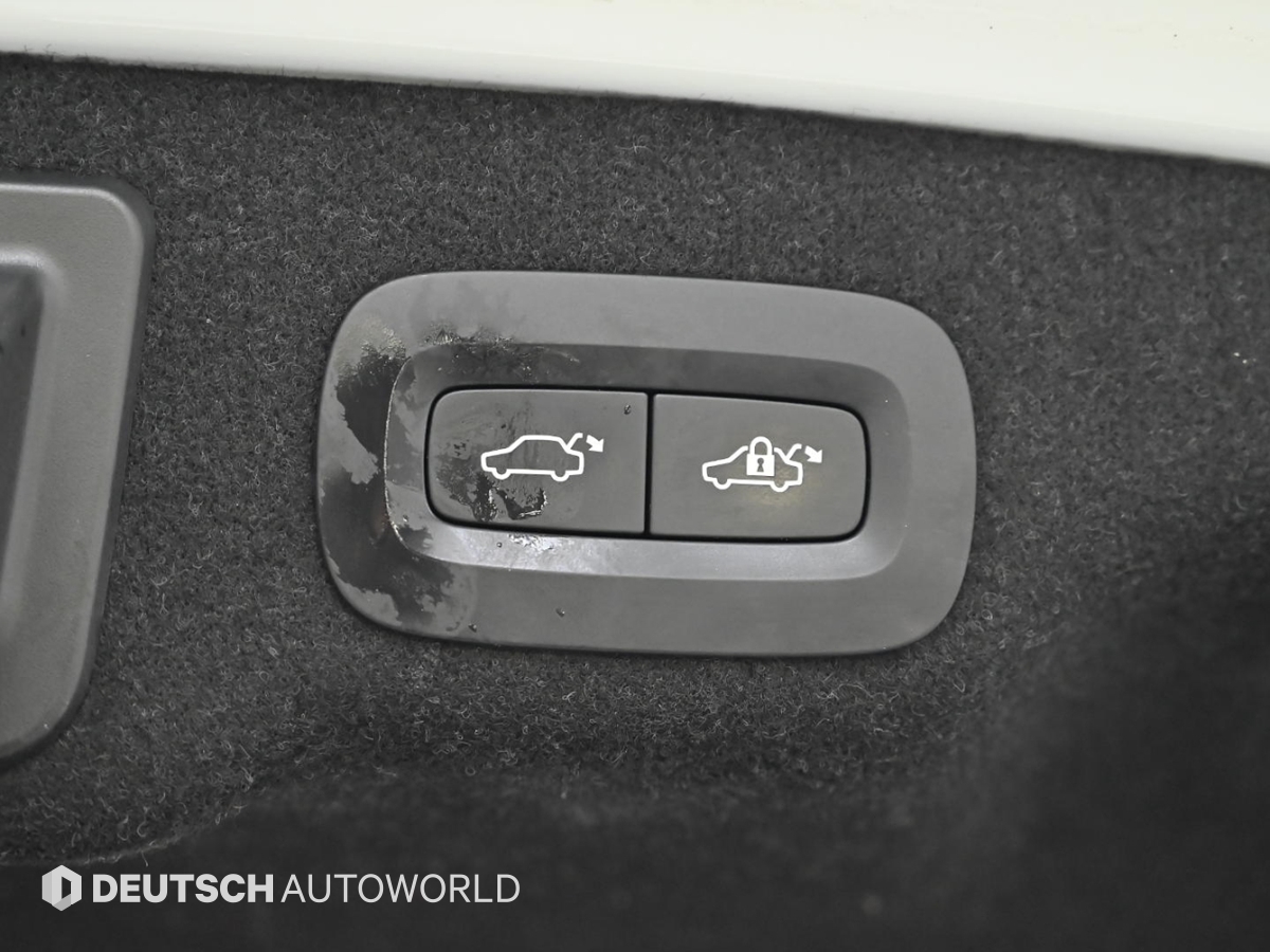 볼보 더 뉴 S90 T5 인스크립션 - 이미지 15