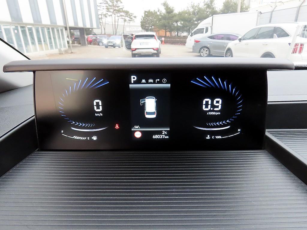 현대 스타리아 3.5 LPG 투어러 9인승 모던 - 이미지 17