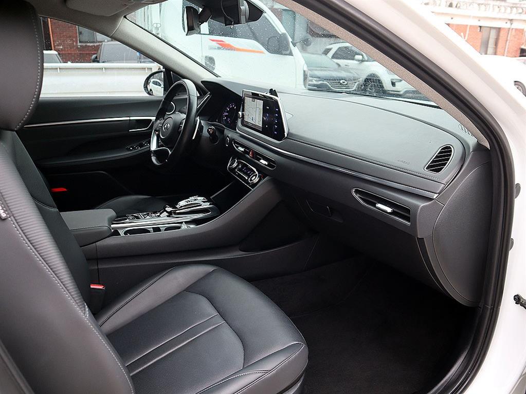 현대 쏘나타(DN8) G2.0 프리미엄 플러스 - 이미지 3