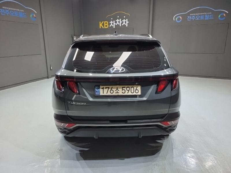 현대 더 올뉴투싼 2.0 디젤 2WD 프리미엄 - 이미지 15