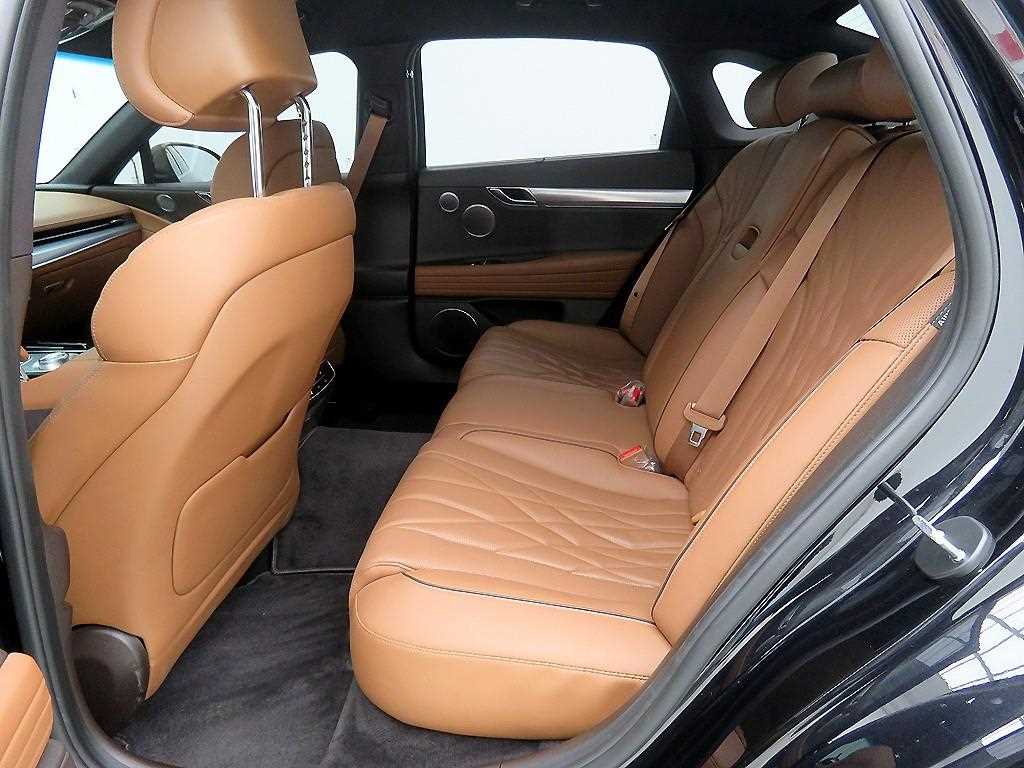 제네시스 더 올뉴G80 가솔린 2.5 2WD 기본형