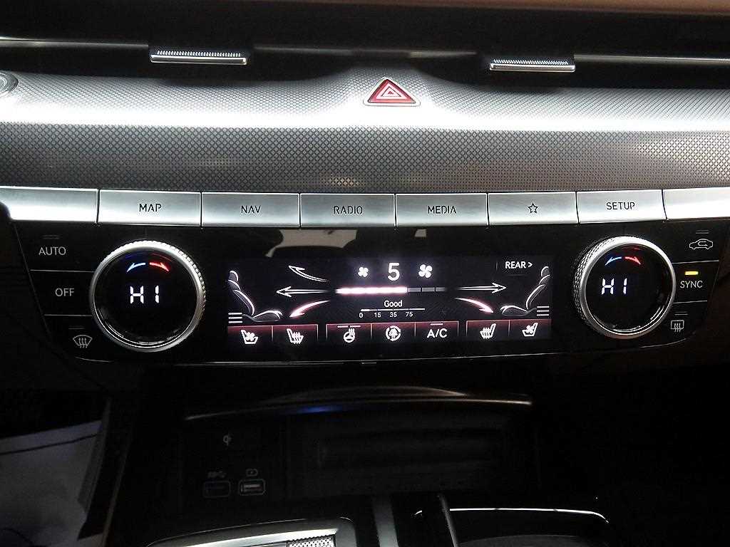 제네시스 더 올뉴G80 가솔린 2.5 2WD 기본형 - 이미지 14