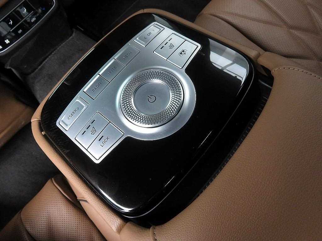 제네시스 더 올뉴G80 가솔린 2.5 2WD 기본형 - 이미지 7