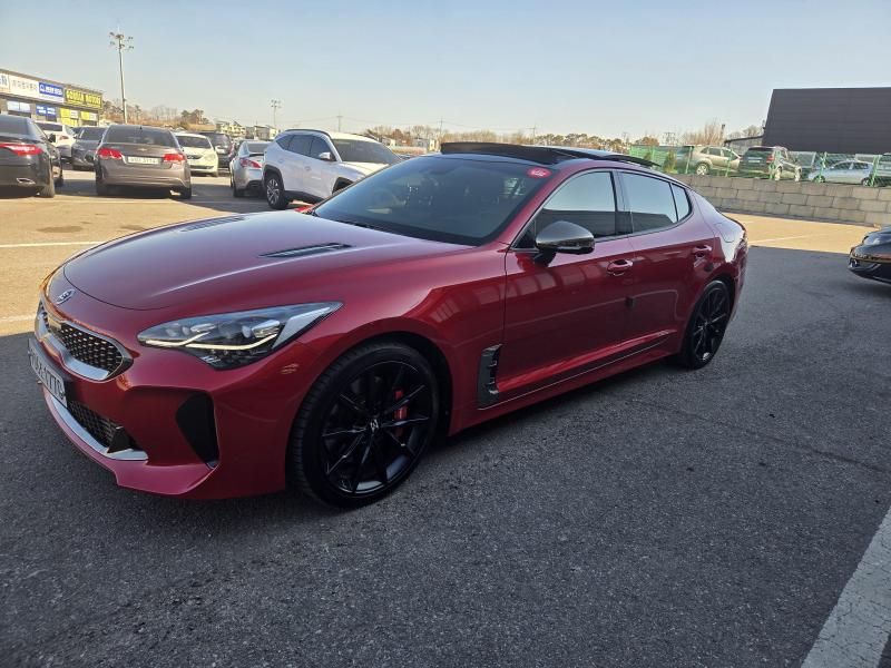 기아 스팅어 3.3 터보 AWD GT - 이미지 8