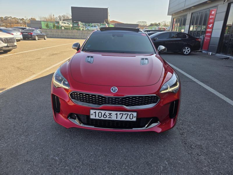 기아 스팅어 3.3 터보 AWD GT - 이미지 13