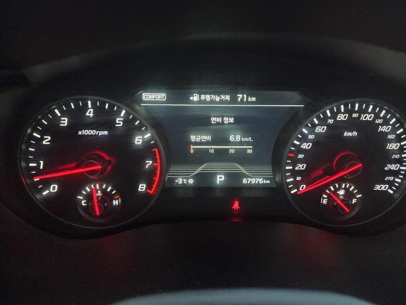 기아 스팅어 3.3 터보 AWD GT - 이미지 10