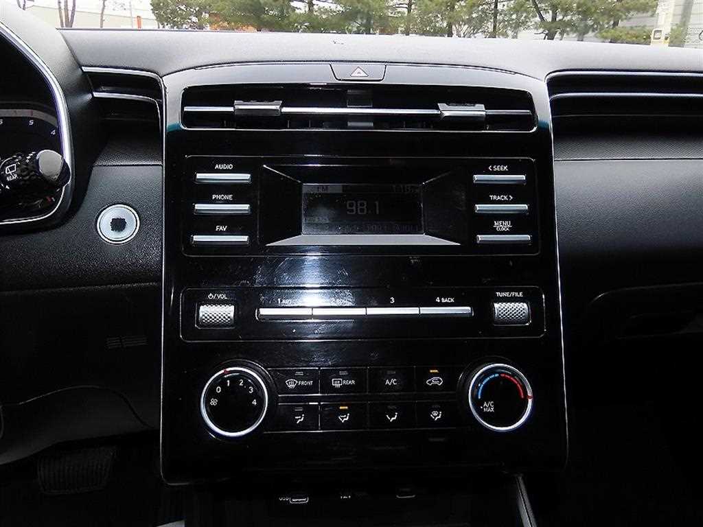 현대 더 올뉴투싼 2.0 디젤 AWD 프리미엄 - 이미지 7