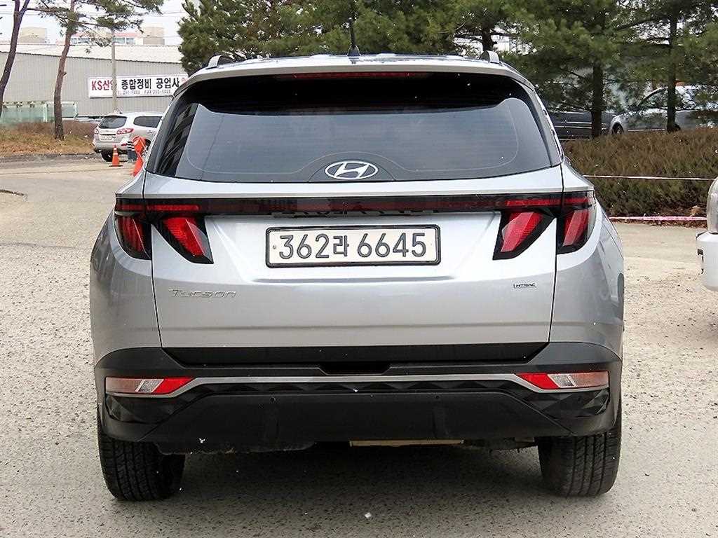 현대 더 올뉴투싼 2.0 디젤 AWD 프리미엄 - 이미지 12