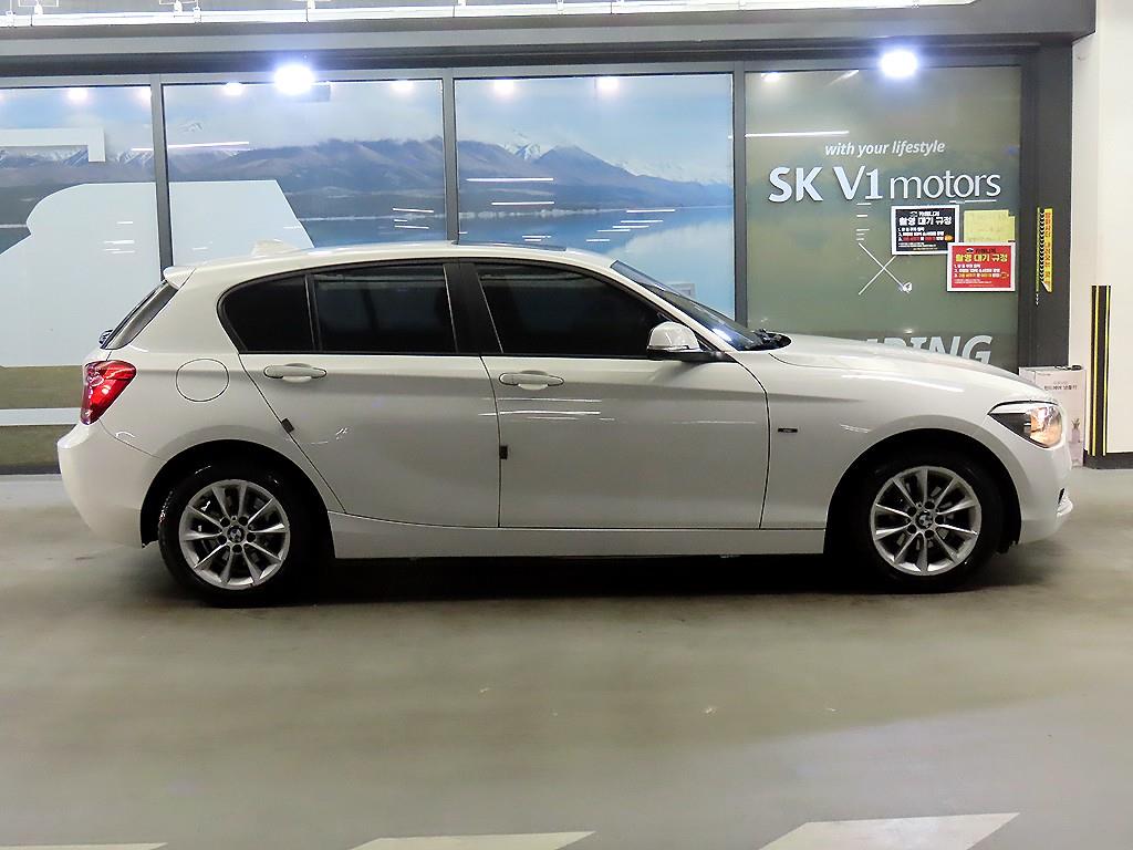 BMW 1시리즈(2세대) 5도어 118d 어반 라인 - 이미지 13
