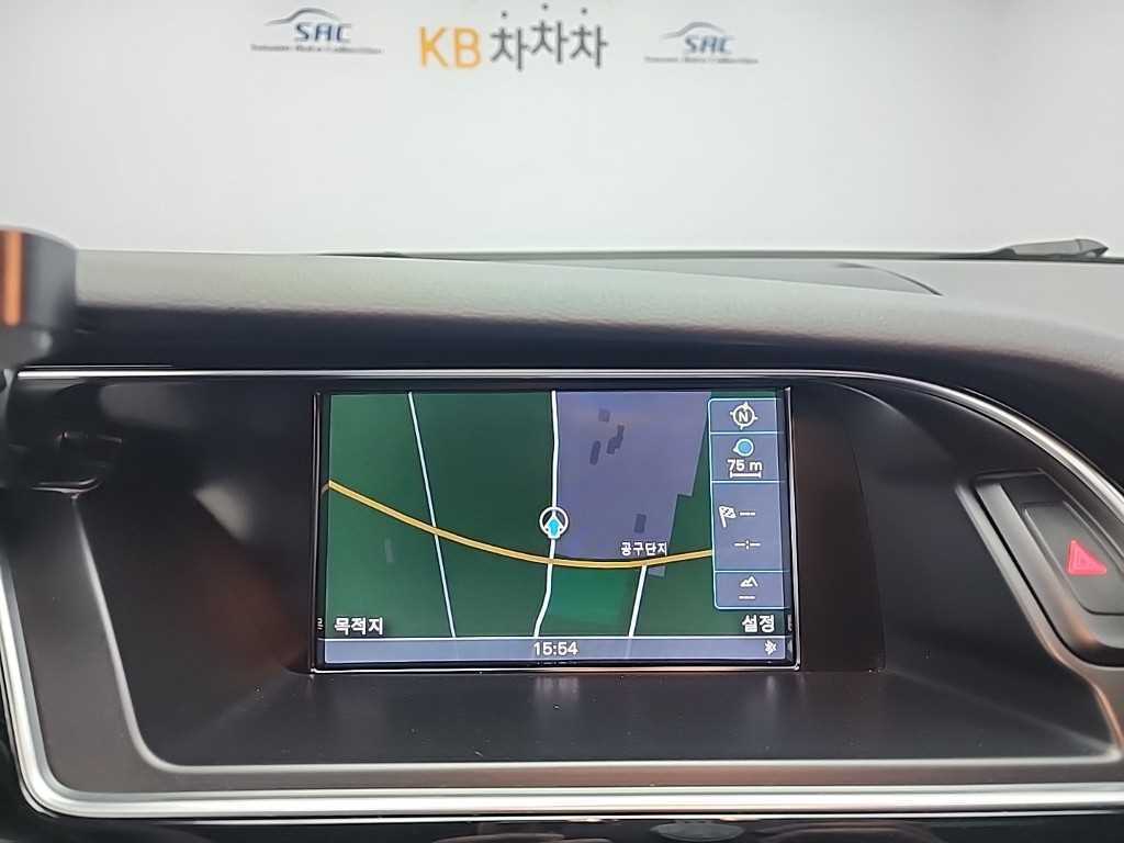 아우디 RS5 4.2 FSI 콰트로 - 이미지 17