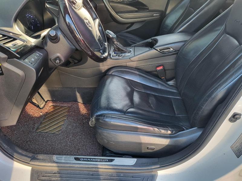 현대 그랜저HG 디젤 HG 220 프리미엄 - 이미지 17