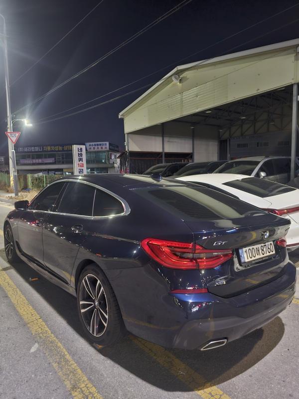 BMW 그란투리스모(GT) 6시리즈 620d xDrive M 스포츠팩 - 이미지 2