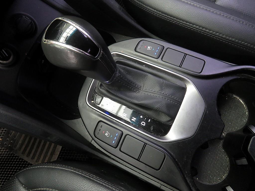 현대 싼타페(DM) 디젤 R2.0 2WD 프리미엄 - 이미지 5