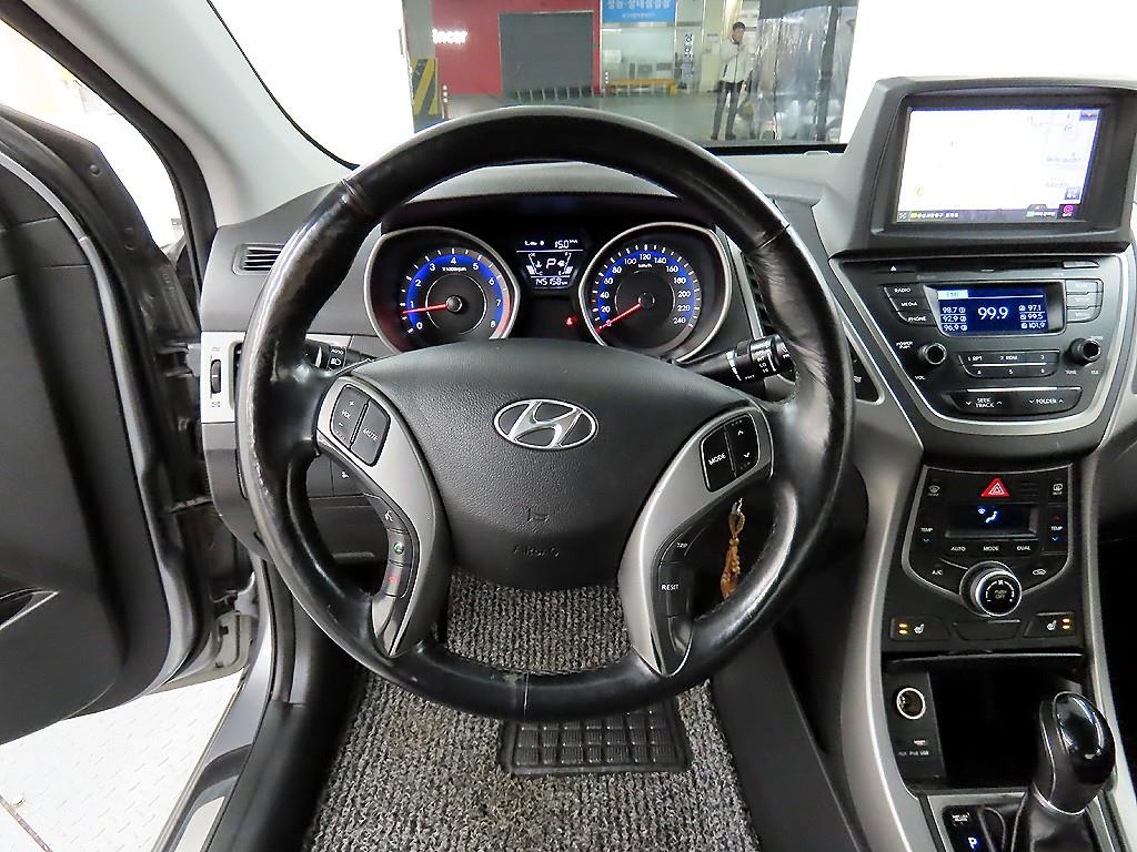 현대 더 뉴아반떼MD 1.6 GDi 스마트 - 이미지 14