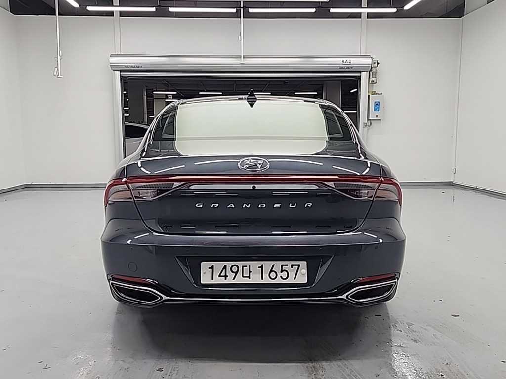 현대 더 뉴그랜저IG 하이브리드 2.4 HEV 프리미엄 초이스