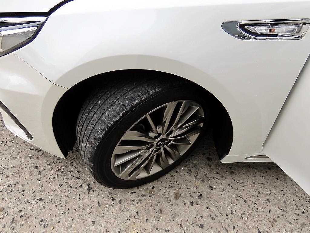 기아 뉴 신형K5 2.0 가솔린 럭셔리 - 이미지 7