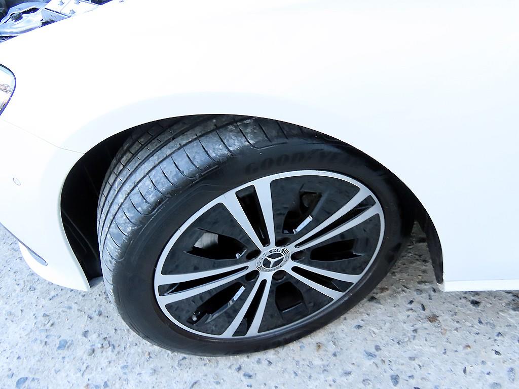 벤츠 E클래스(5세대) E250 아방가르드 - 이미지 14