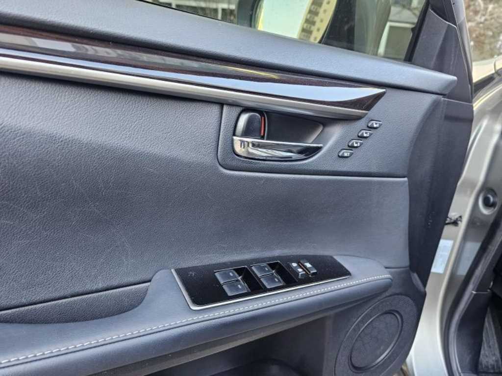 렉서스 ES(6세대) 300h 슈프림 - 이미지 6