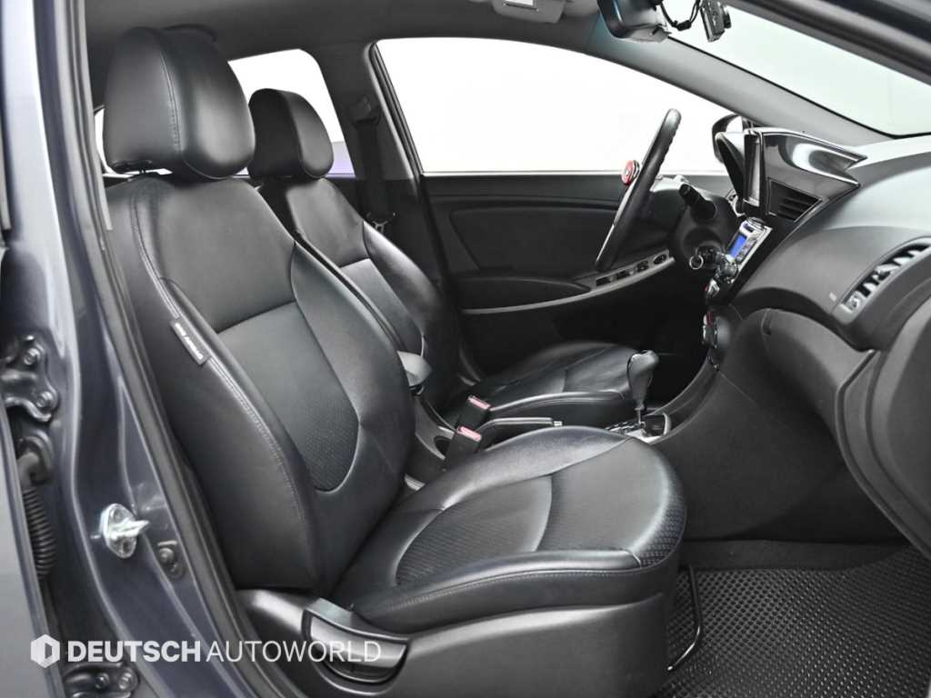 현대 엑센트 신형 1.4 VVT 프리미어 - 이미지 20