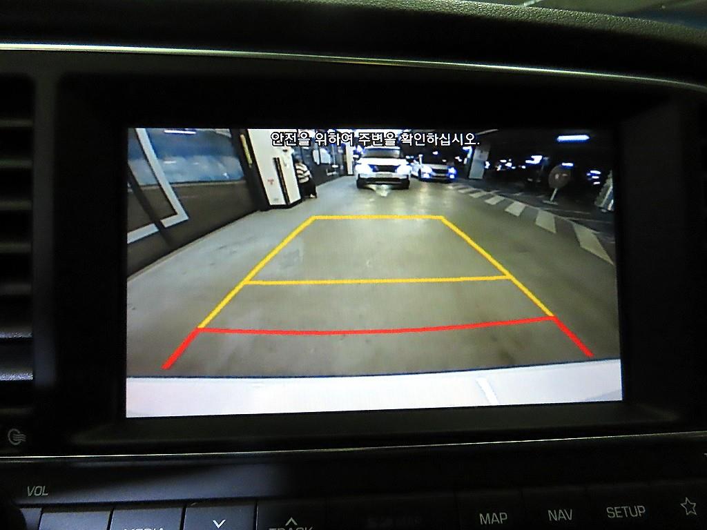 현대 아반떼AD 1.6 GDi 밸류 플러스 - 이미지 8