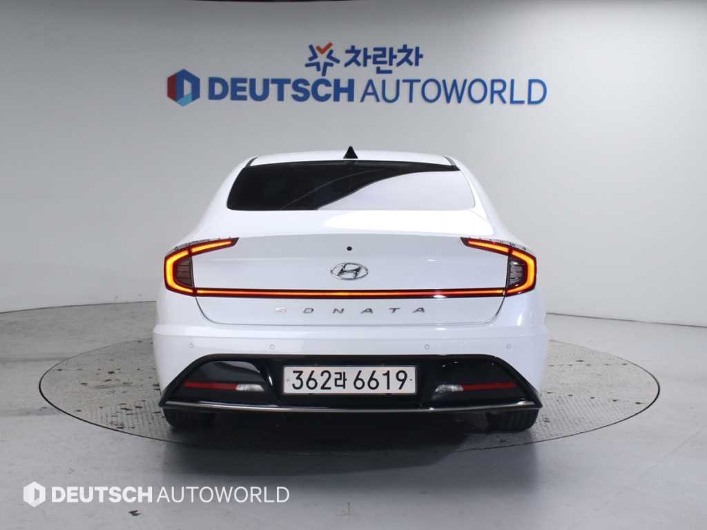 현대 쏘나타(DN8) G2.0 프리미엄 플러스 - 이미지 16