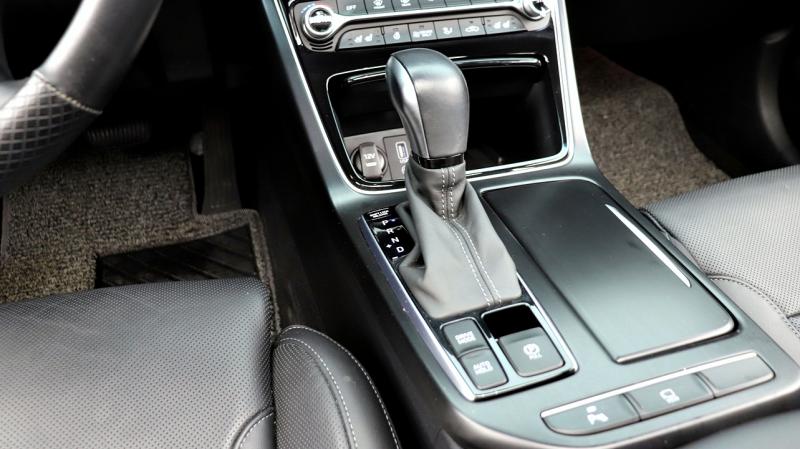 현대 그랜저IG 하이브리드 2.4 HEV 익스클루시브 - 이미지 17