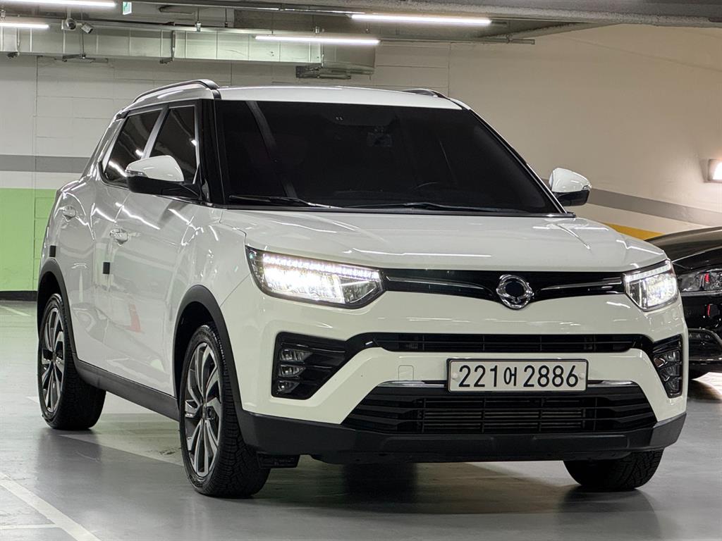 KG모빌리티(쌍용) 베리 뉴 티볼리 1.6 디젤 2WD V5 - 이미지 17