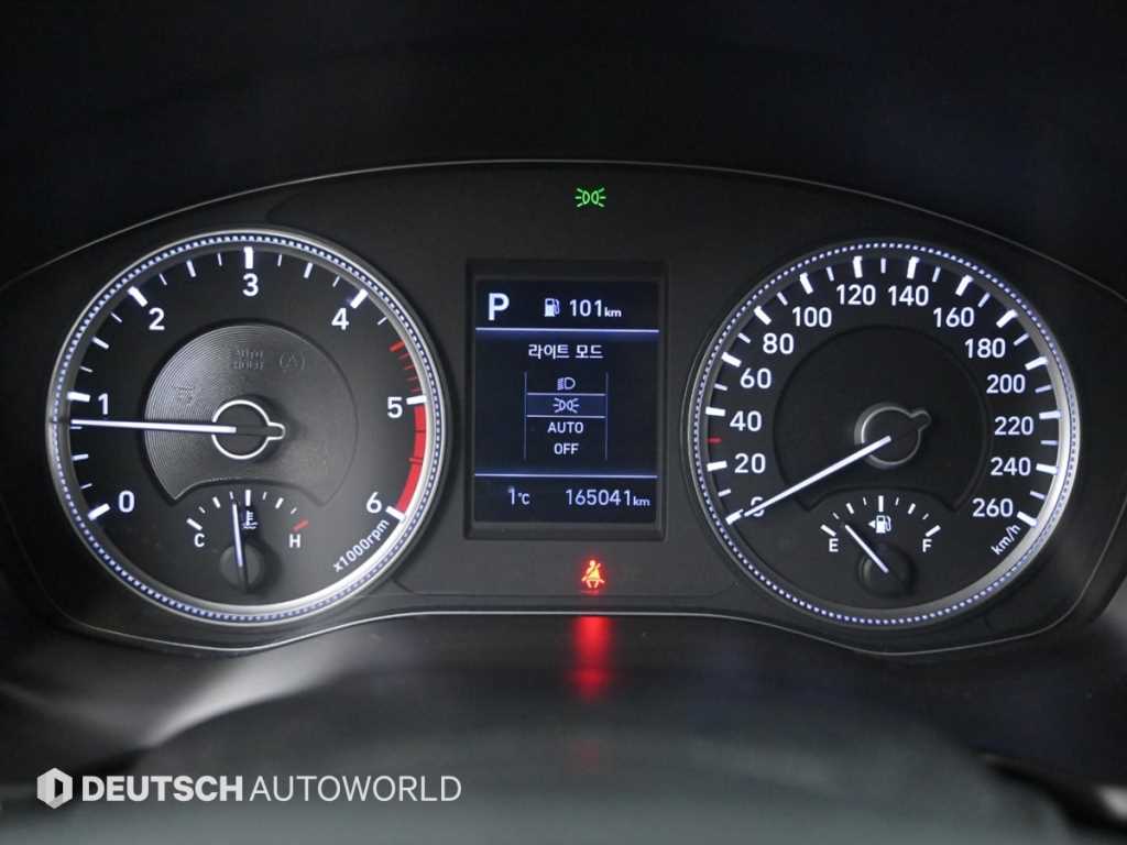 현대 싼타페(TM) R2.0 2WD 프레스티지 - 이미지 15