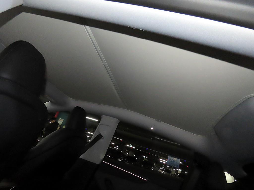 테슬라 모델 Y RWD - 이미지 7