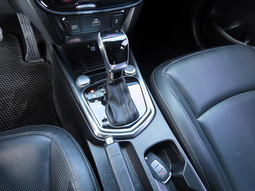 KG모빌리티(쌍용) 베리 뉴 티볼리 1.5 가솔린 2WD V1 - 이미지 3