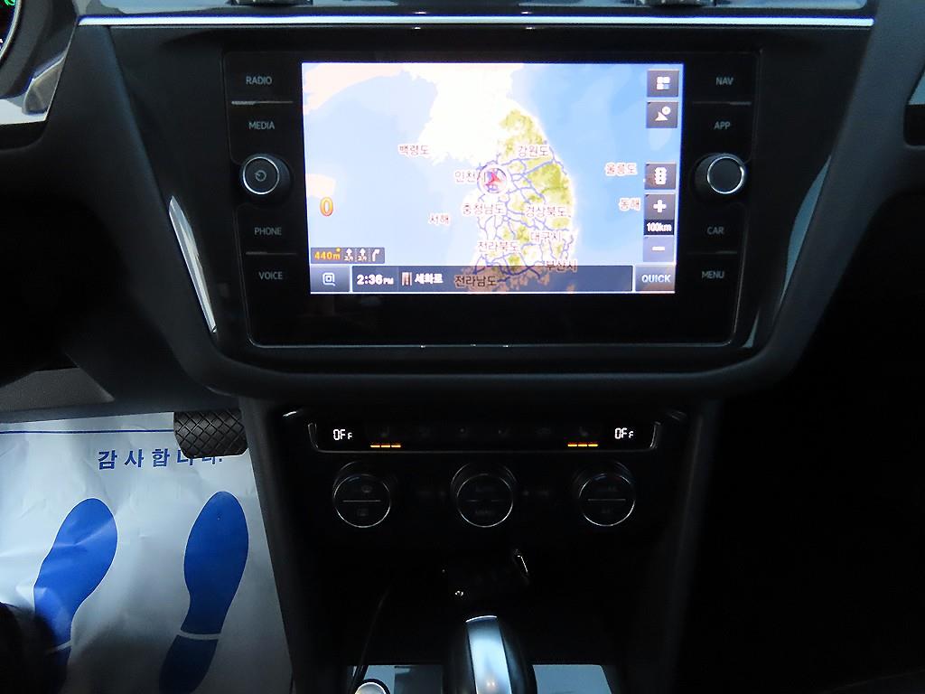 폭스바겐 티구안(2세대) 2.0 TDI 프리미엄 - 이미지 7