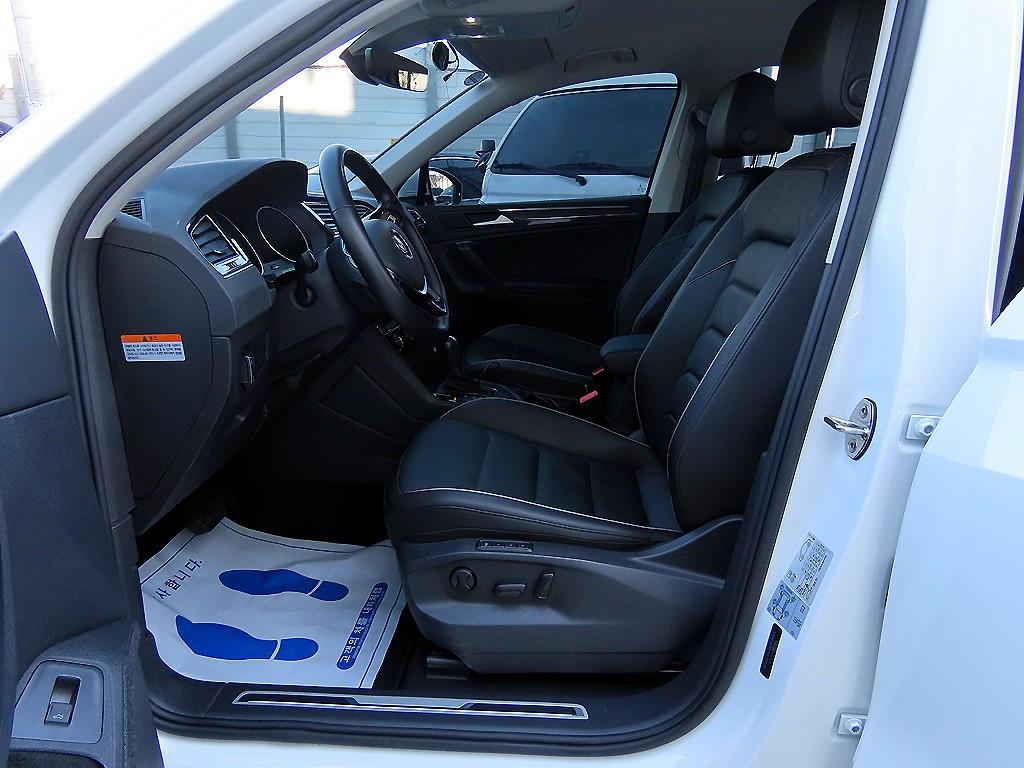 폭스바겐 티구안(2세대) 2.0 TDI 프리미엄 - 이미지 2