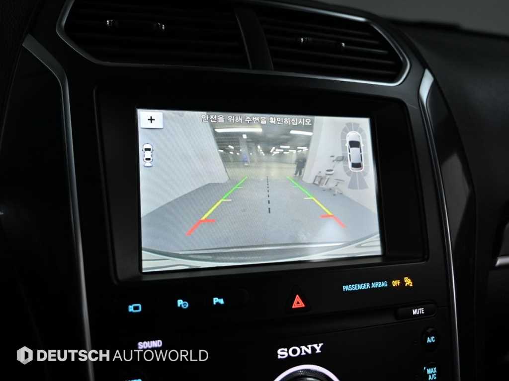 포드 익스플로러(5세대) 2.3 AWD 리미티드 - 이미지 4