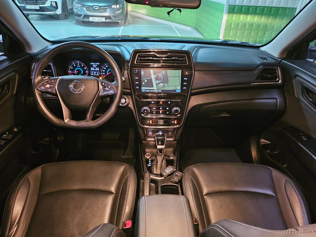 KG모빌리티(쌍용) 베리 뉴 티볼리 1.5 가솔린 2WD 직판용 - 이미지 8