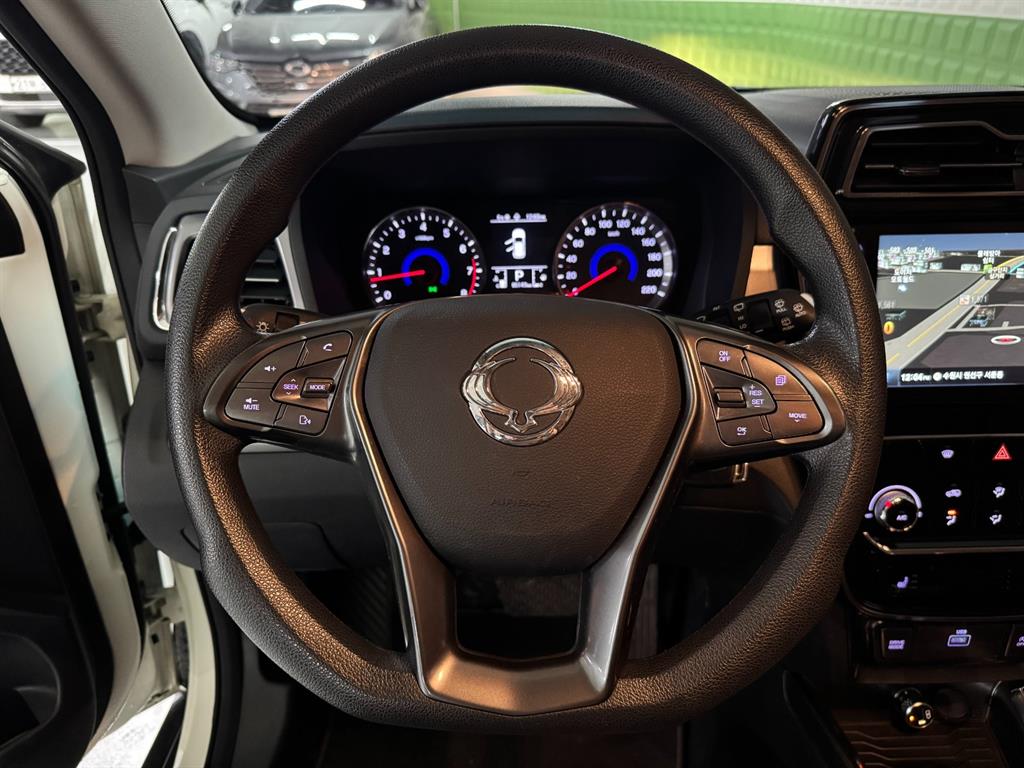 KG모빌리티(쌍용) 베리 뉴 티볼리 1.5 가솔린 2WD 직판용 - 이미지 7