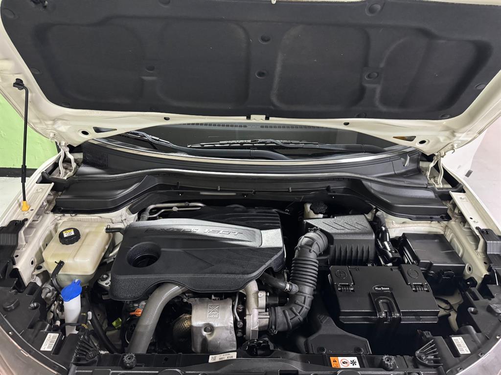 KG모빌리티(쌍용) 베리 뉴 티볼리 1.5 가솔린 2WD 직판용 - 이미지 8