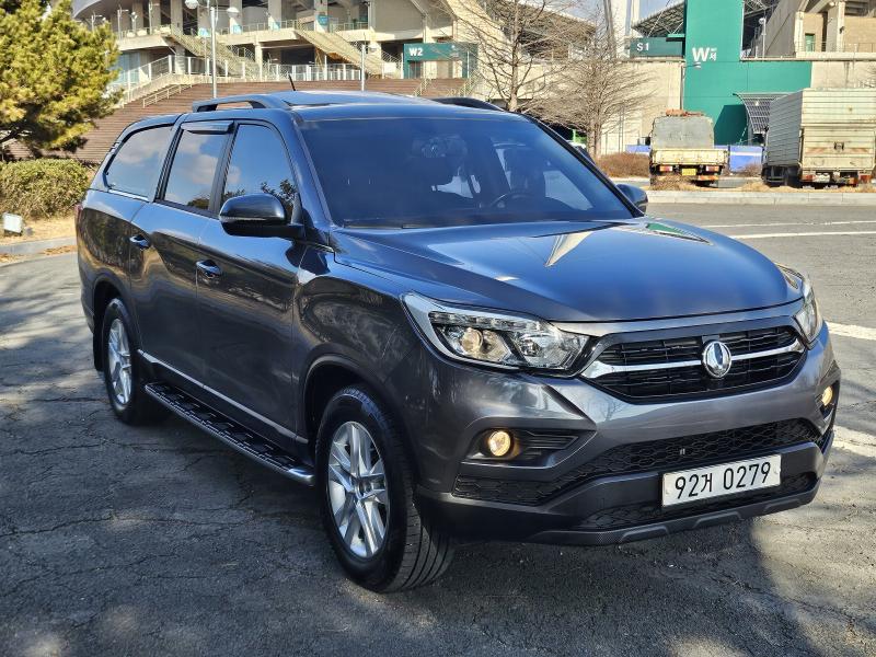 KG모빌리티(쌍용) 렉스턴 스포츠 2.2 4WD 어드벤처 - 이미지 19