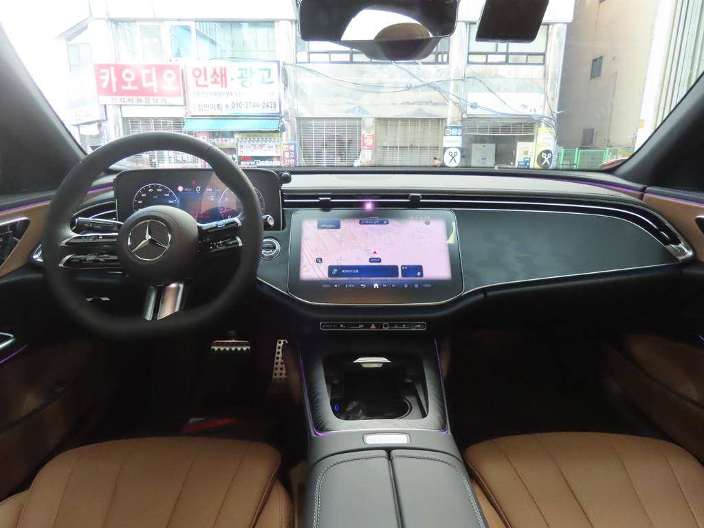 벤츠 E클래스(6세대) E200 AMG 라인 - 이미지 17