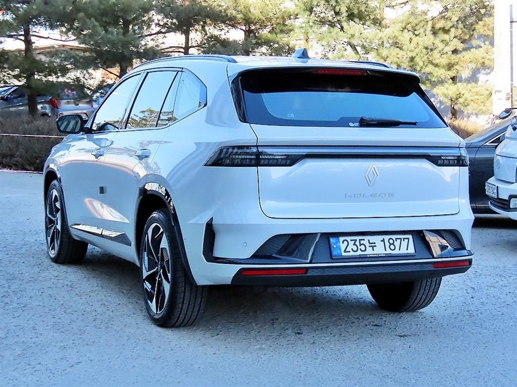 르노 (삼성) 그랑 콜레오스 2.0 터보 2WD 아이코닉 - 이미지 4