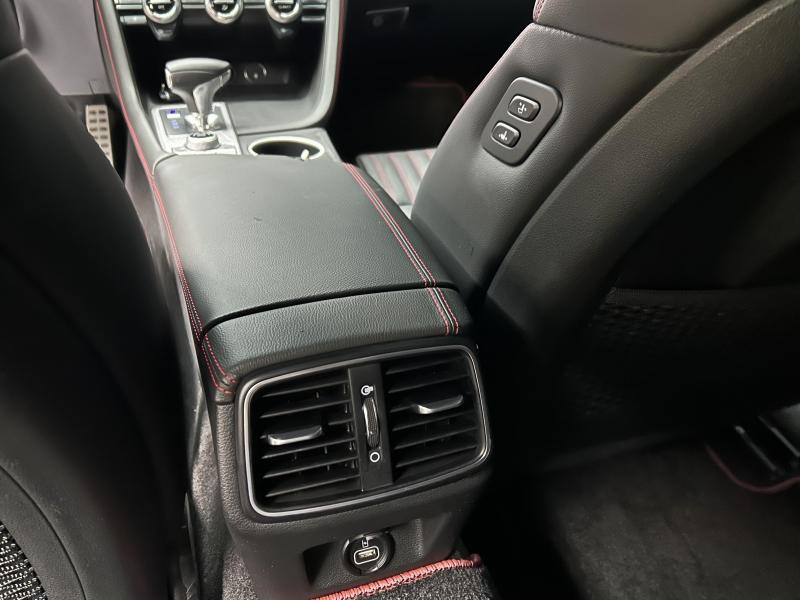 제네시스 더 뉴G70 가솔린 2.0T 2WD 스포츠 패키지 - 이미지 7