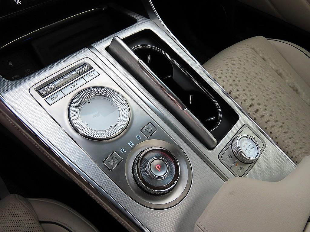 제네시스 GV80 2.5 가솔린 AWD 기본형 - 이미지 19