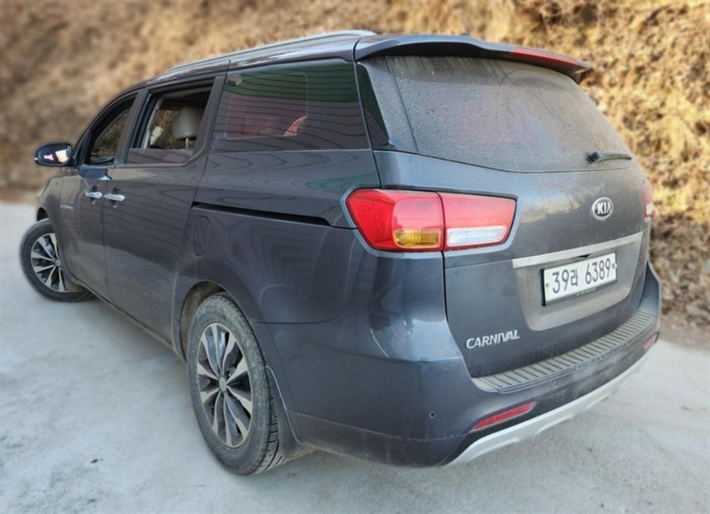 기아 올 뉴카니발 9인승 디젤 럭셔리 - 이미지 4