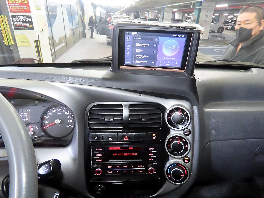 기아 봉고Ⅲ화물 4WD 더블캡 장축 - 이미지 11