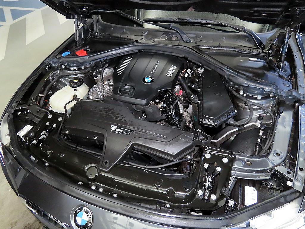 BMW 3시리즈(6세대) 320d M 스포츠 - 이미지 6