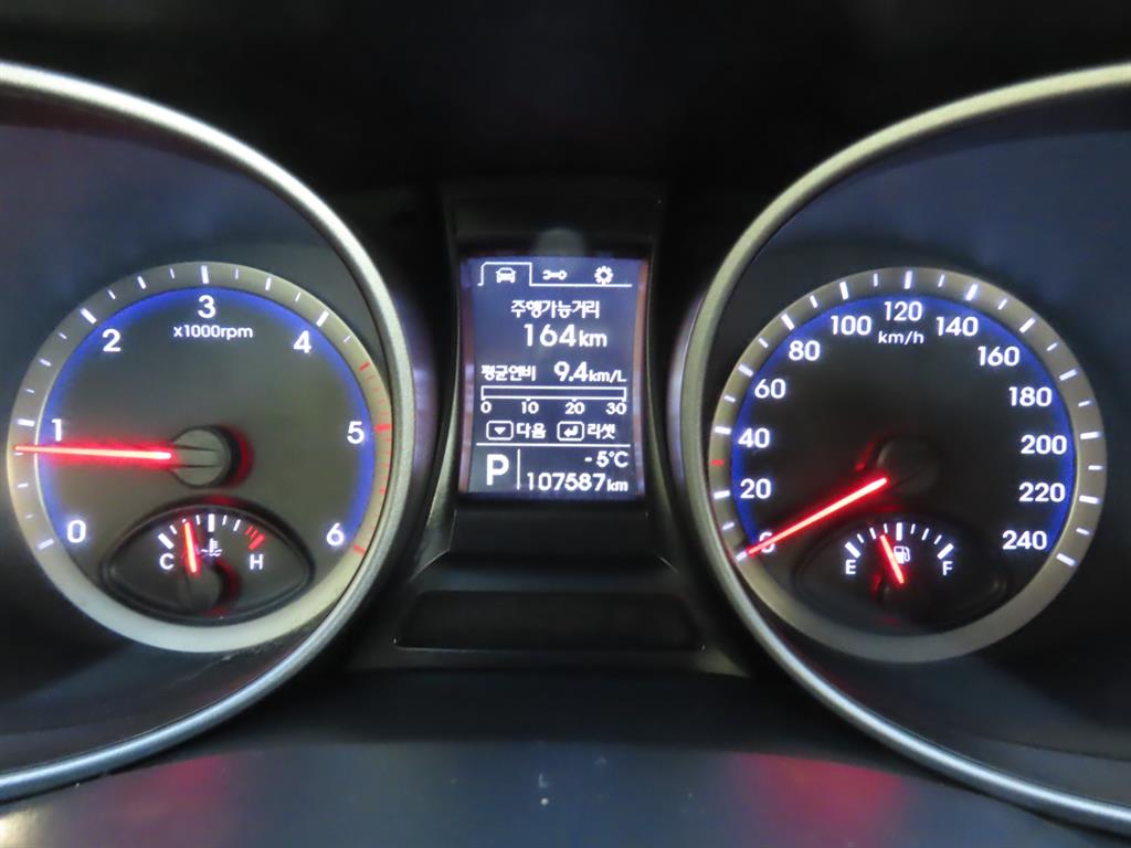 현대 싼타페(DM) 디젤 R2.0 2WD 프리미엄 - 이미지 18