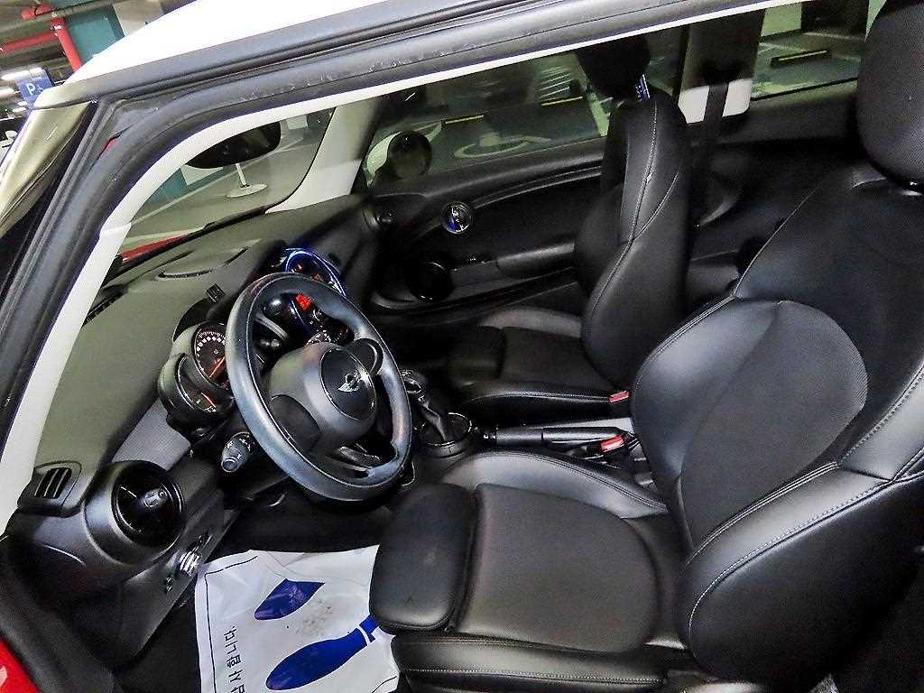 미니 쿠퍼(3세대) 1.5 - 이미지 11