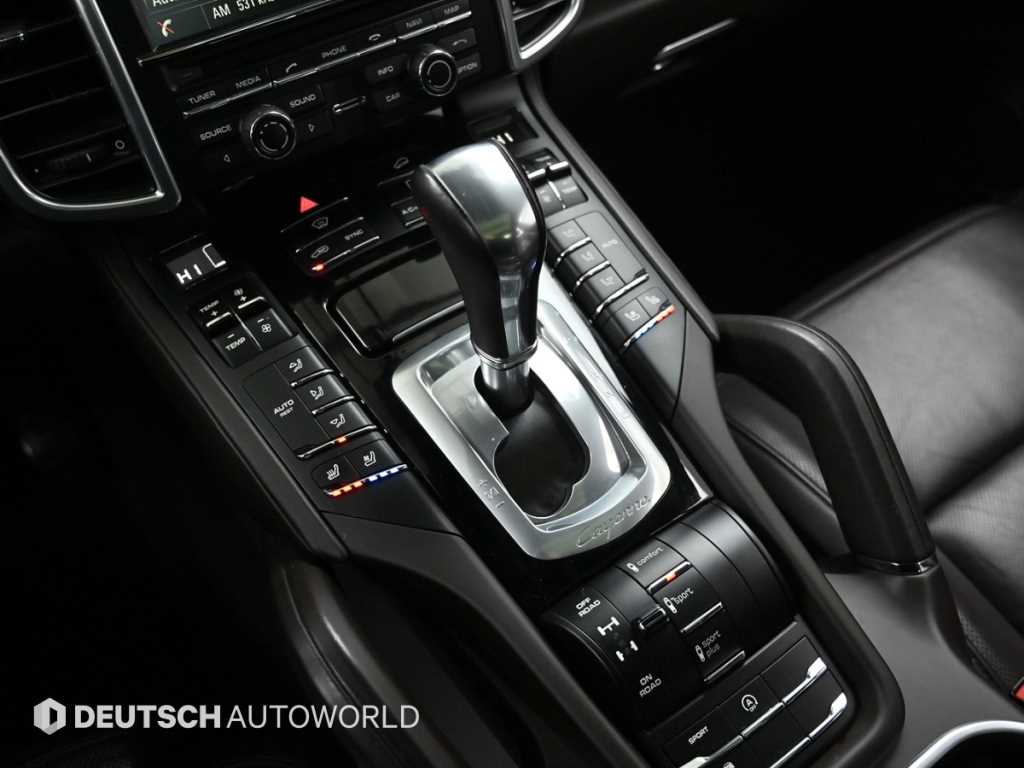 포르쉐 카이엔(2세대) 디젤 3.0 - 이미지 11