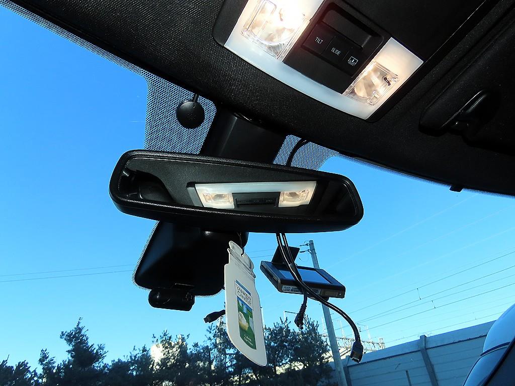 포드 익스플로러(5세대) 2.3 AWD 리미티드 - 이미지 9